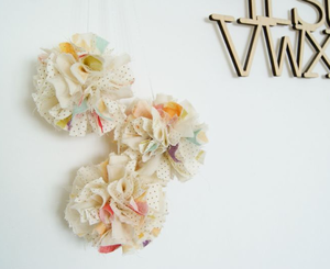 Image of Mobile Pompon Jane