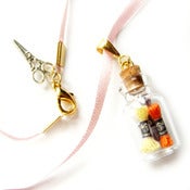 Image of The Embroiderer's Necklace 1/1