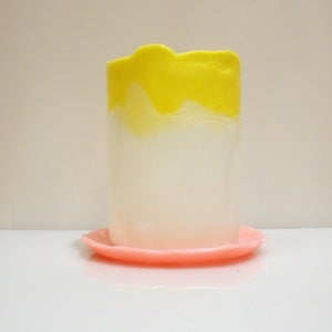 Image of Dale Hardiman planter in yellow and pink