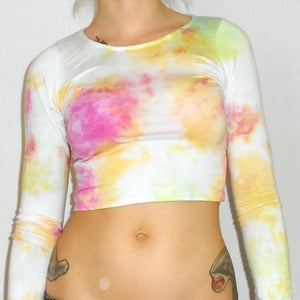 Image of 90s Grunge Tie Dye Cropped Long Sleeved Tee