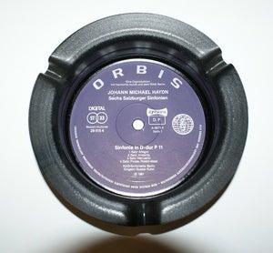 Image of Cendrier vinyle