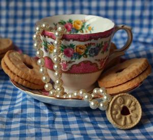 Image of Dinner? Theatre? The Evening Biscuits Are At Your Service!