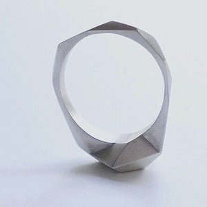 Image of Carbon Ring