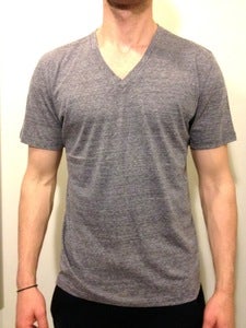 Basic V-Neck Tee Grey