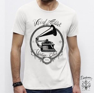 Image of T-shirt Vinyl Addict Vintage Club by Dadawan 