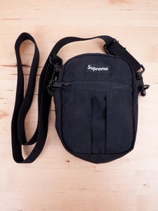 Image of Supreme - Camera Bag Black