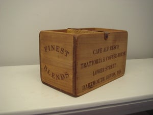 Image of Rustic CAFE ALF RESCO Box
