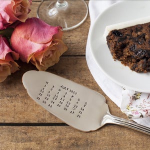 Image of 'It's a Date' Personalised Cake Slice