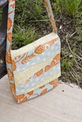 Image of Zoe Messenger Bag - Physical Pattern