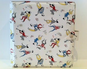 Image of RETRO 45RPM 7 INCH RECORD HOLDER