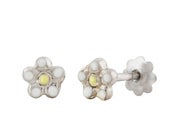 Image of White Daisy Stud Earrings