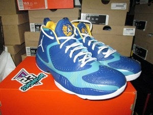 Image of Air Jordan 2012 Deluxe "Year of the Dragon" *PRE-OWNED*