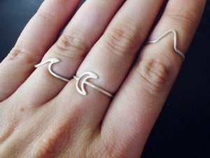 Image of WREN LIVED FOR ADVENTURE - ring (wave)