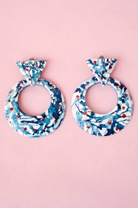 Image of Abstract Hoops