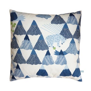 Image of *NEW* Mountain Cushion