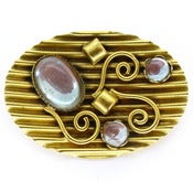 Vintage Saphiret Glass Stone Gold Tone Crinkle Ornate Pin Brooch