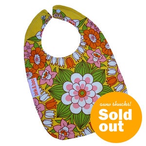 Image of "Lali" Traditional Bib
