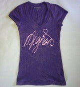 Image of Womans Mignon Signature V-Neck 