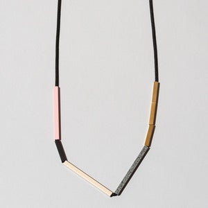 Image of Necklace No 9-09