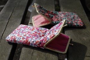 Image of Glasses case / Berries