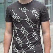 Image of Figure-of-Eight Pattern Tee