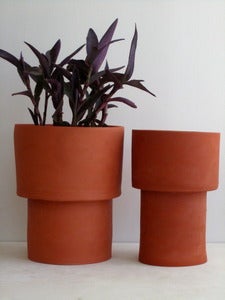 Image of two terracotta flower pots