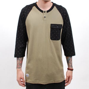 Image of Locke Raglan Henley (M. Green)