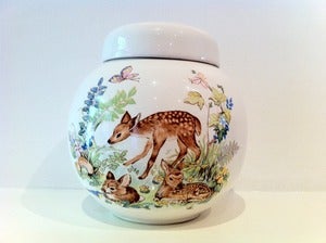 Image of VINTAGE DEER CHINA POT