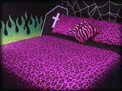 Image of Hells Blankets 'Candy Leopard' Quilt Set