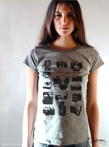 Image of T-shirt femme gris Vintage cameras by Dadawan 