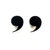 Image of round quote stud earrings [black]