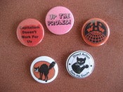 Image of Button badge selection