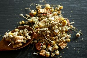 Image of tio - chamomile with apples, cinnamon, vanilla