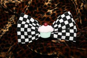 Image of Race Car Cupake!