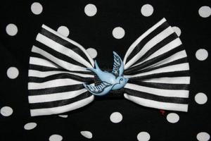 Image of Jailhouse Birdie/ Homeward Bound Bows
