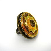 Image of Azteca Gold Vintage Glass Cocktail Ring