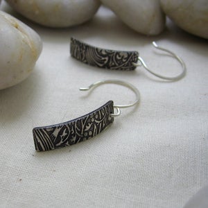 Image of Floral Curve Earrings