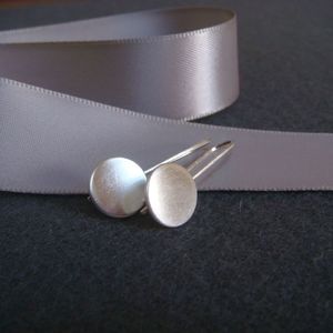 Image of circle drop earrings