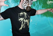 Image of 1AEON men's tee with golden Wolf (bigc)