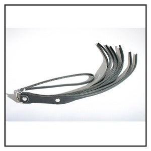 Image of Surprisingly Nasty Leather Flogger (JL8040)
