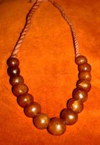 Image of Halsband i Kåda - Ekologiskt