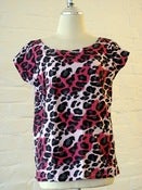 Image of SWEET COFFEE COLORED LEOPARD T-SHIRT