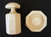 Image of Potter for paper pots