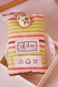 Image of *phone*cosy-green and pink candy