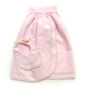 Image of Faldón y babero clasico rosa