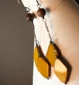 Image of Honeycomb (earrings)
