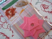 Image of Clover Bow Maker