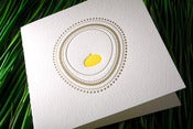 Image of peacock yellow | single