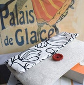 Image of Envelope Clutch-Rosie