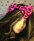 Image of Giant Hot Pink Leopard Hair Bow